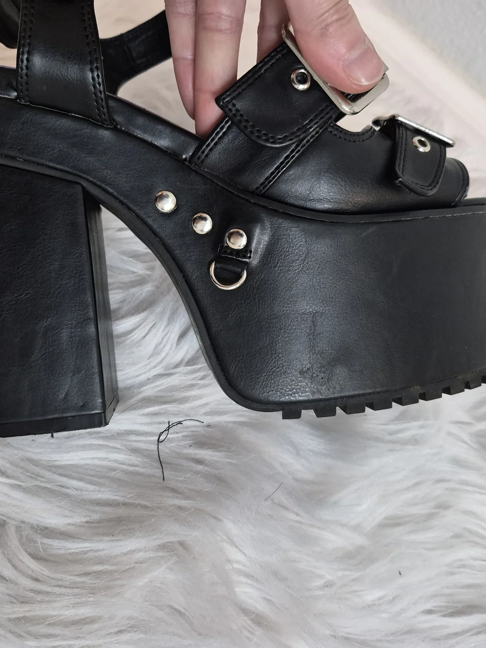 Yosuke Gothic Black Platform Buckle High-Heel Sandals Size 7 1/2